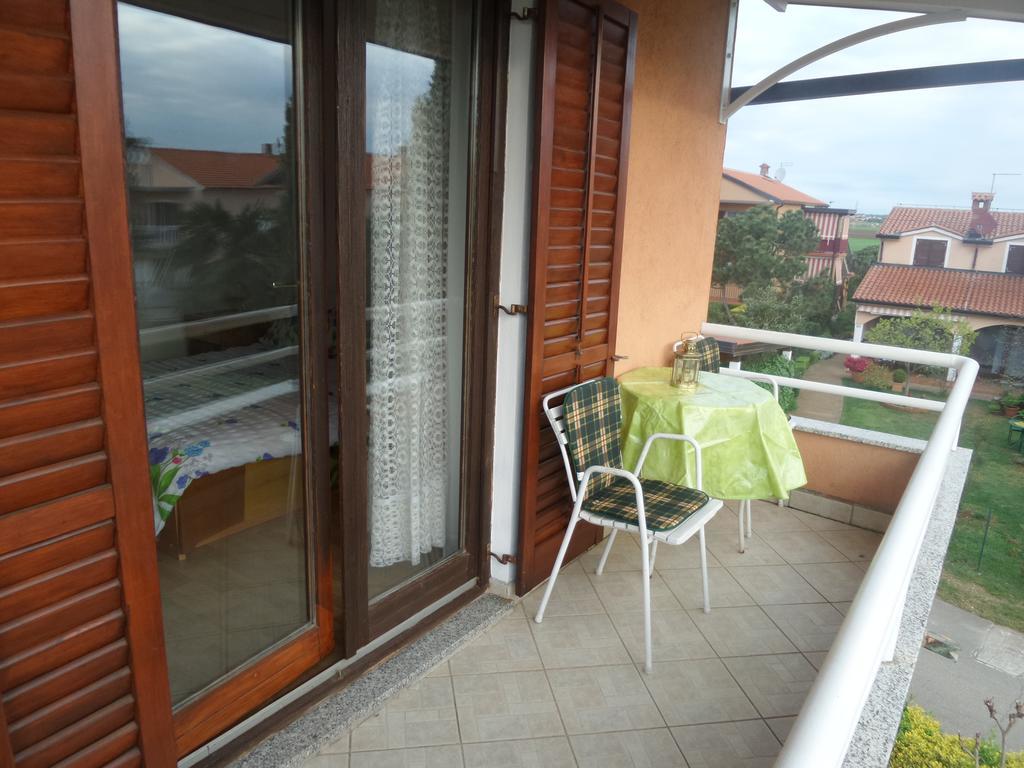 Apartmani Lina Умаг Екстериор снимка