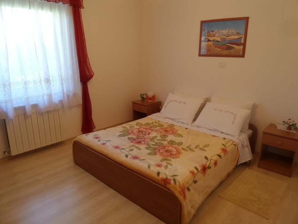 Apartmani Lina Умаг Екстериор снимка